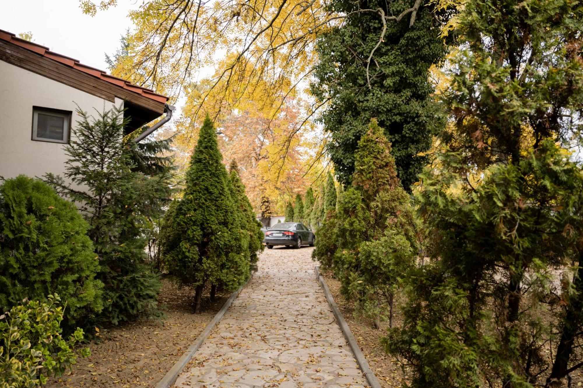 Hotel Royal Plaza By Timhotels Timisoara Exterior photo