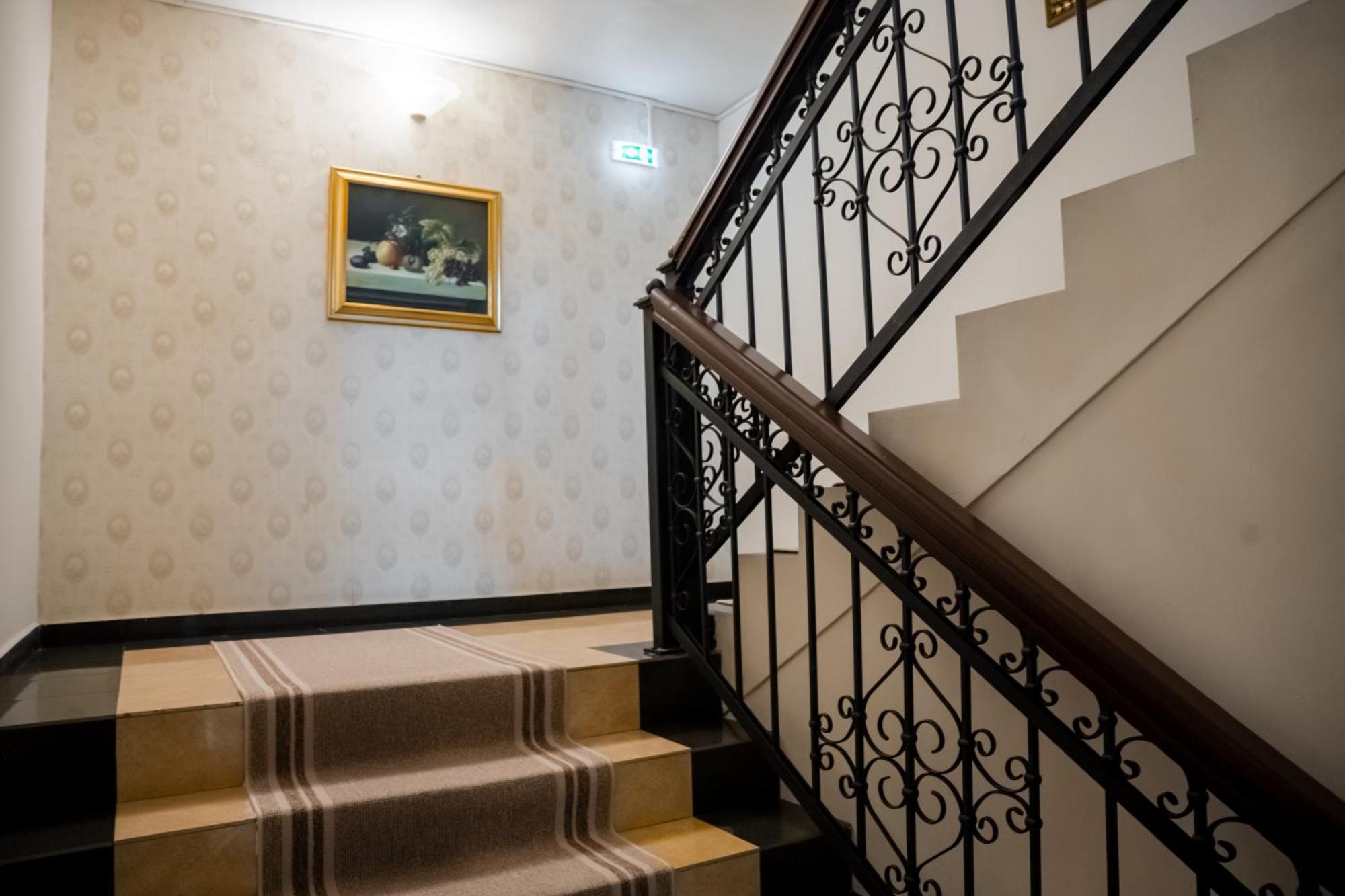 Hotel Royal Plaza By Timhotels Timisoara Exterior photo